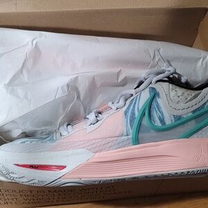 Nike Kyrie 8 Chinese New Year Size 10m